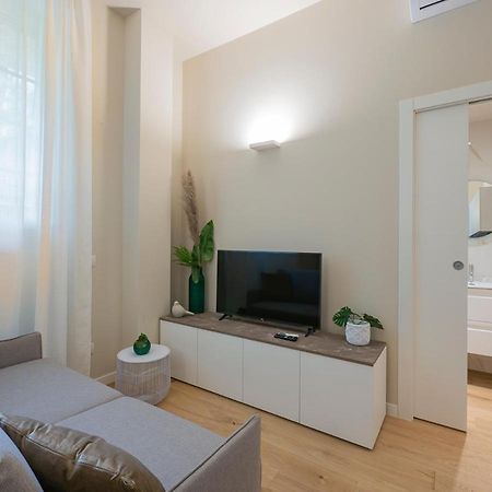 I Host Apartment - Ranzoni 1 Milán Exteriér fotografie