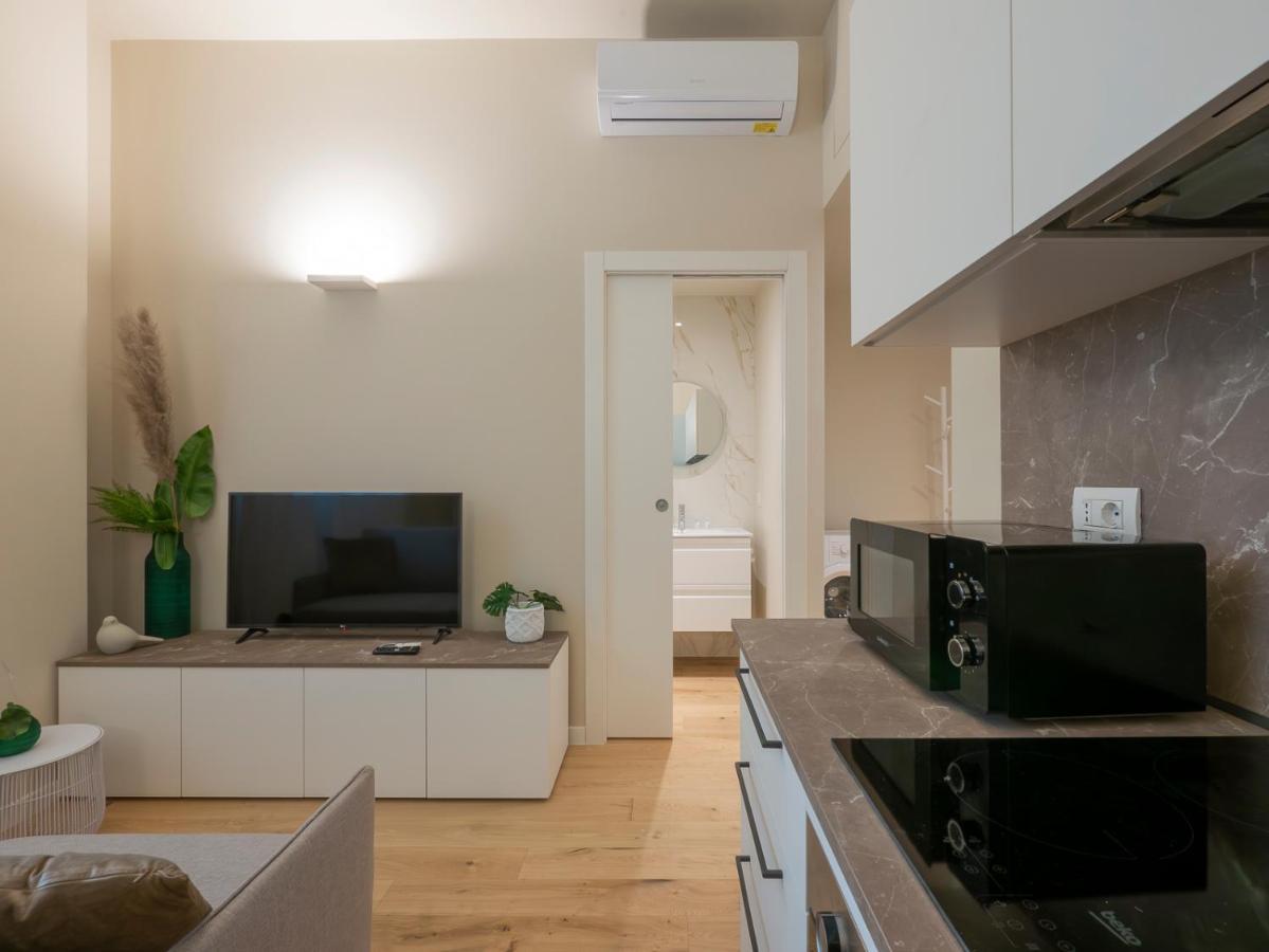 I Host Apartment - Ranzoni 1 Milán Exteriér fotografie