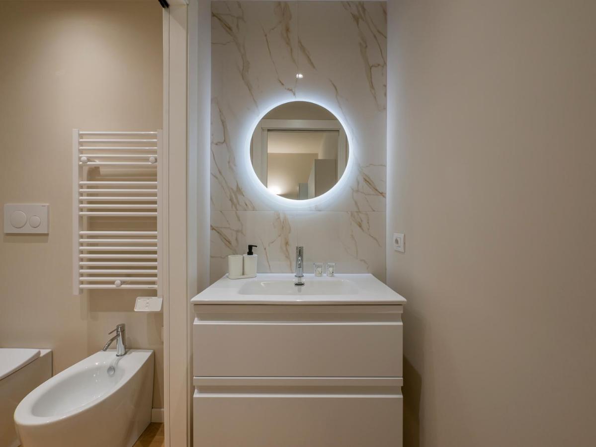 I Host Apartment - Ranzoni 1 Milán Exteriér fotografie