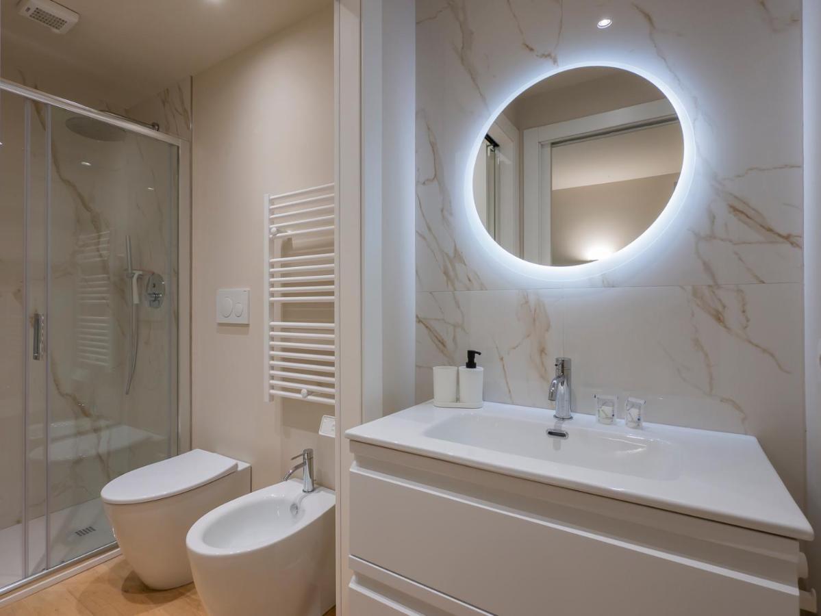 I Host Apartment - Ranzoni 1 Milán Exteriér fotografie